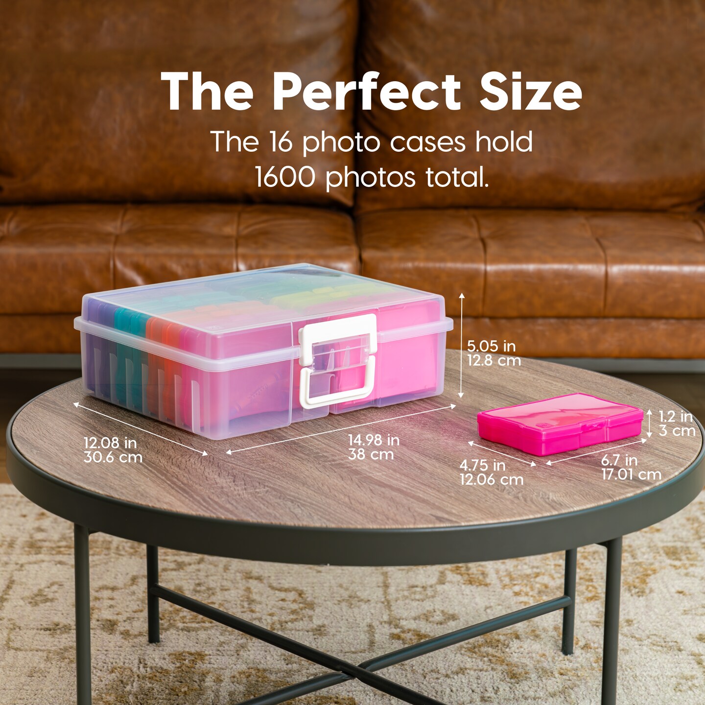 IRIS USA Extra Large 4" x 6" Photo and Embellishment Craft Keeper with 16 Cases