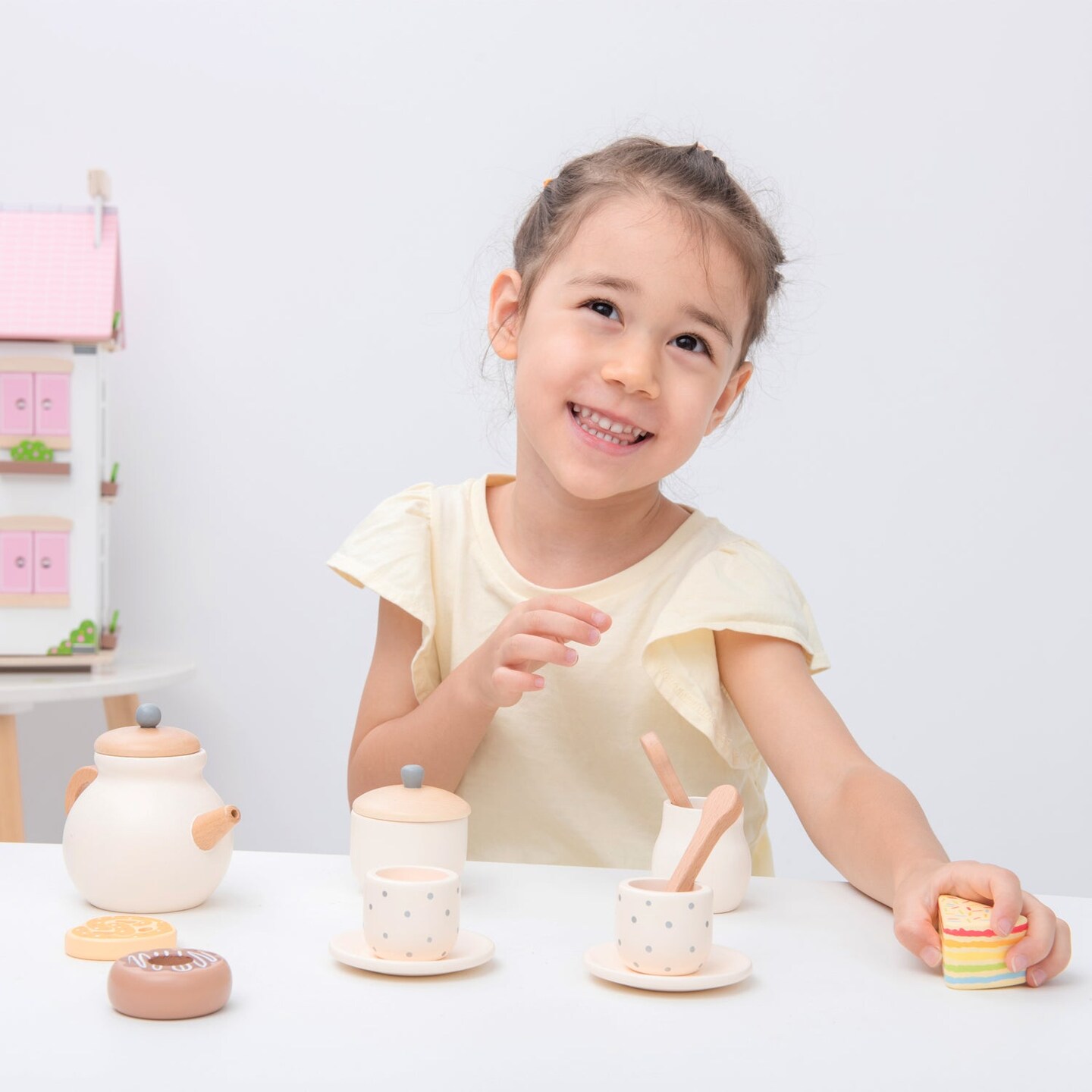 Wooden tea service set