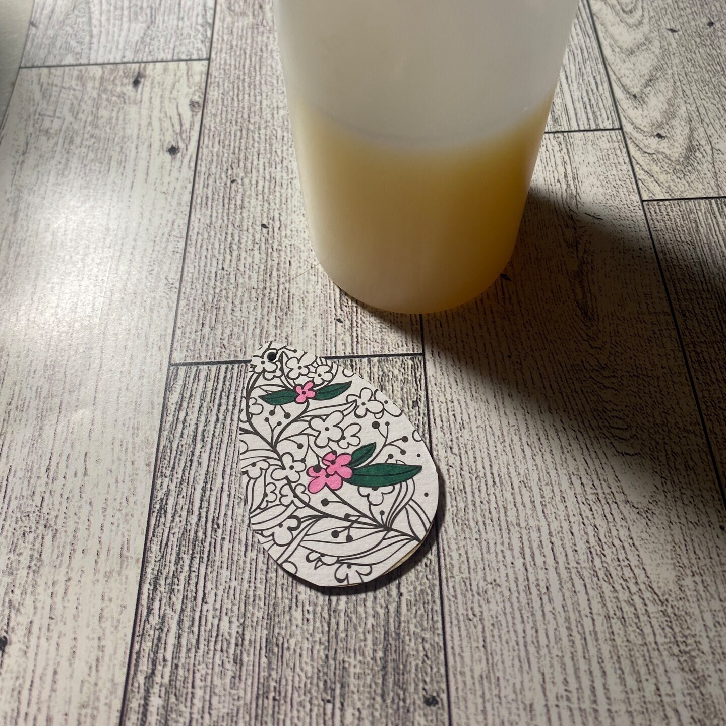How-To name is Decoupage necklace