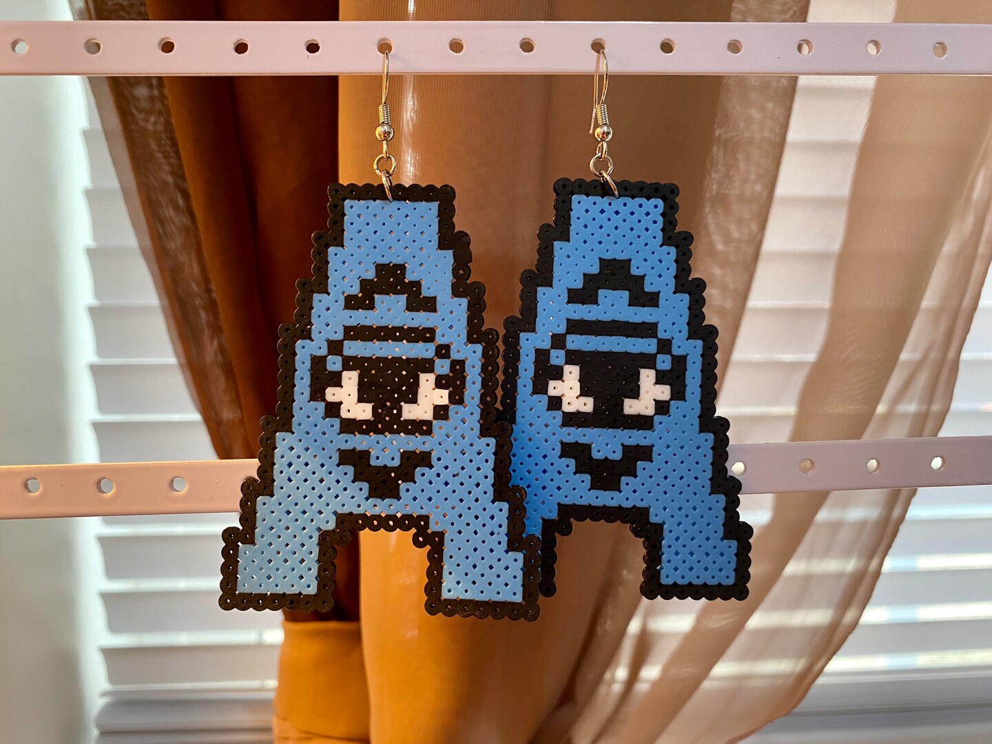 Perler beads aka the ones (Jessica Audiffred mini perler bead