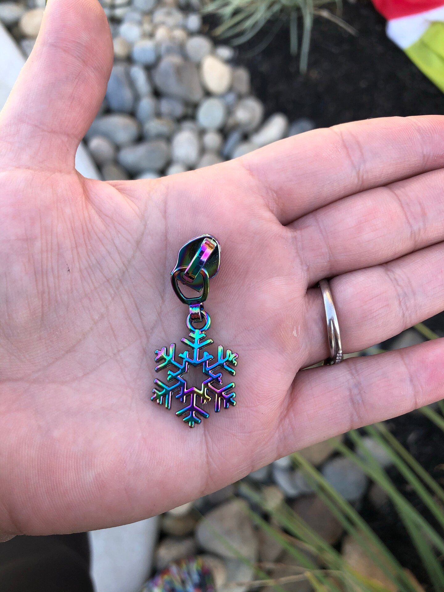 snowflake zipper pulls
