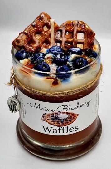 MAINE BLUEBERRY WAFFLES Artisan Candle (Soy and Beeswax