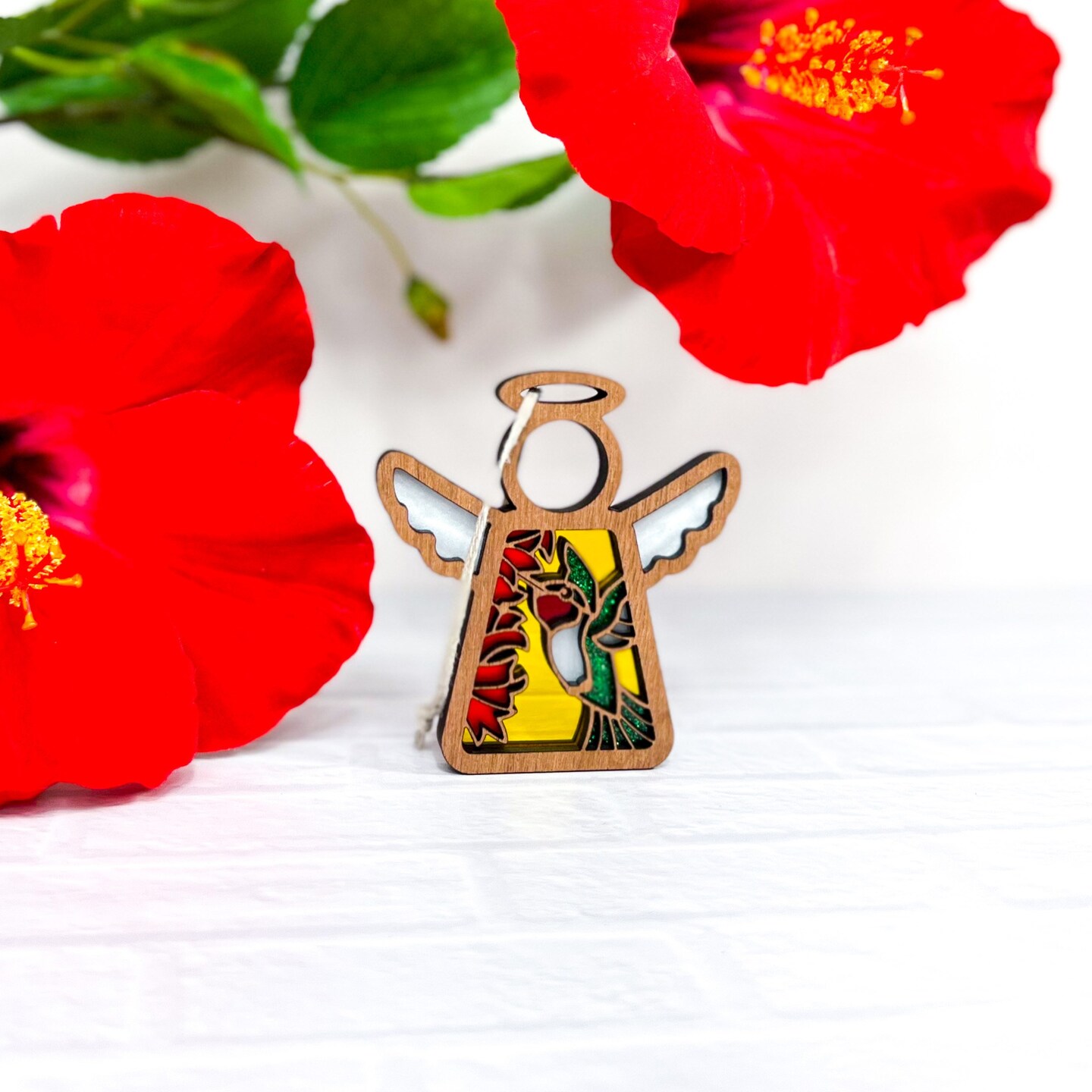 3.5&#x22; (H) Ruby-Throated Hummingbird Ornament - Handcrafted in Texas - Mother&#x27;s Angels&#xAE; Figurine - Mother&#x27;s Day Gifts