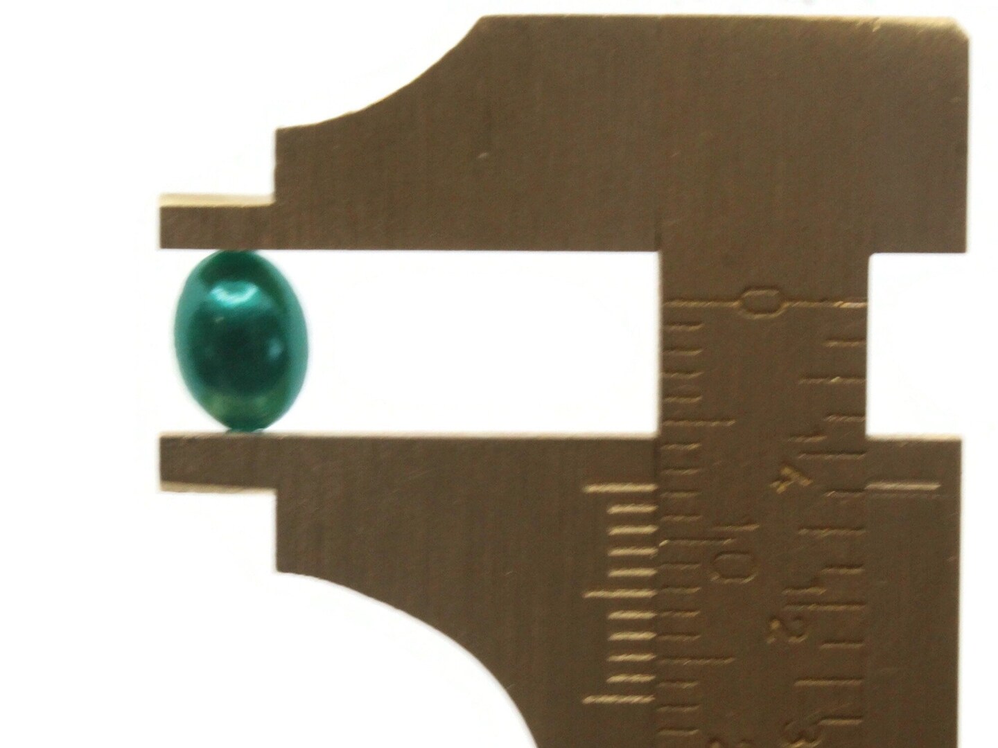 100 8mm x 6mm Green Pearl Oval Flatback Plastic Cabochons