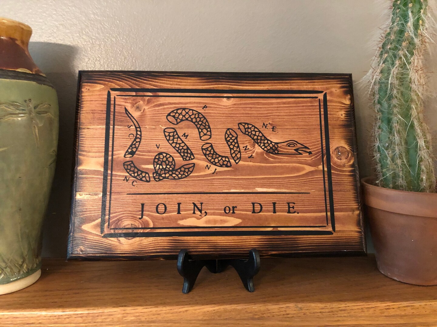 Handmade Rustic Join or Die Wood Plank Sign with Decorative Edging
