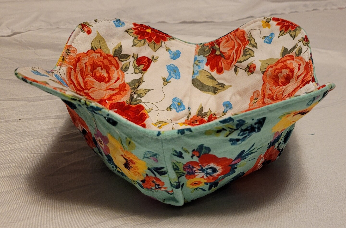 Pioneer Woman Fabric Bowl Cover Breezy Blossom 