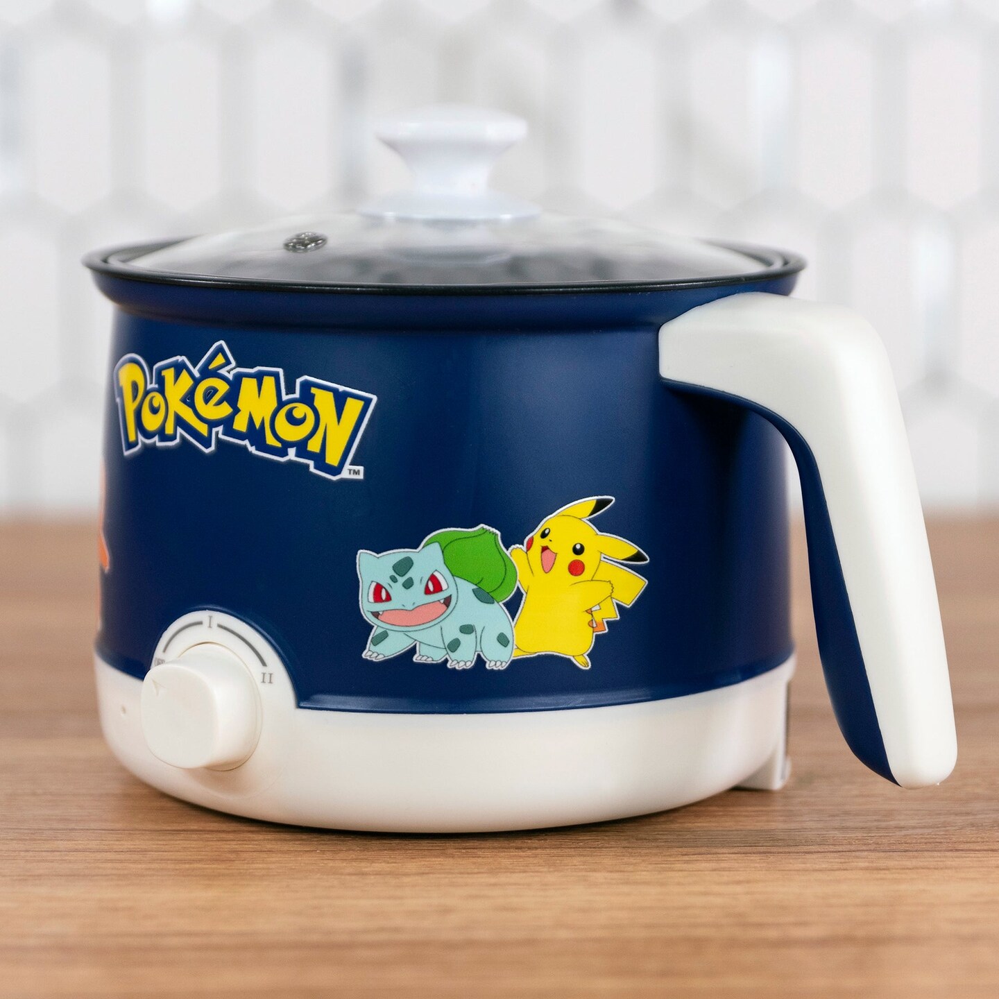 Uncanny Brands Pok&#xE9;mon Hot Pot with Ramen Bowls