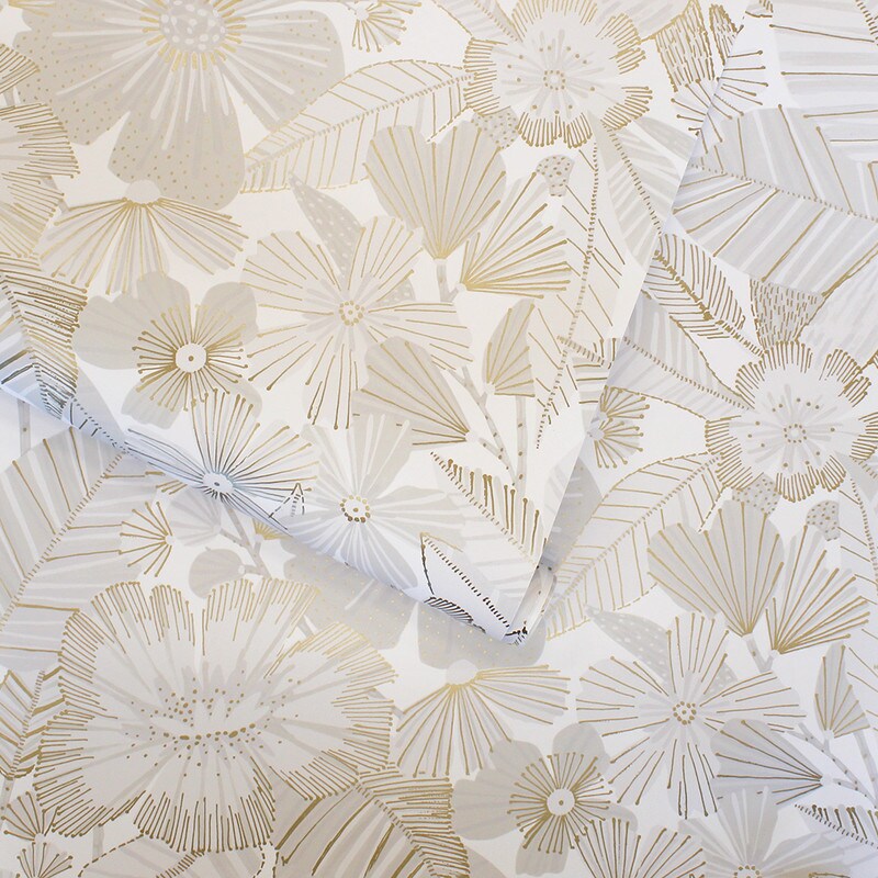 Tempaper Metallic Bloom Peel and Stick Wallpaper Chantilly White/Metallic Gold