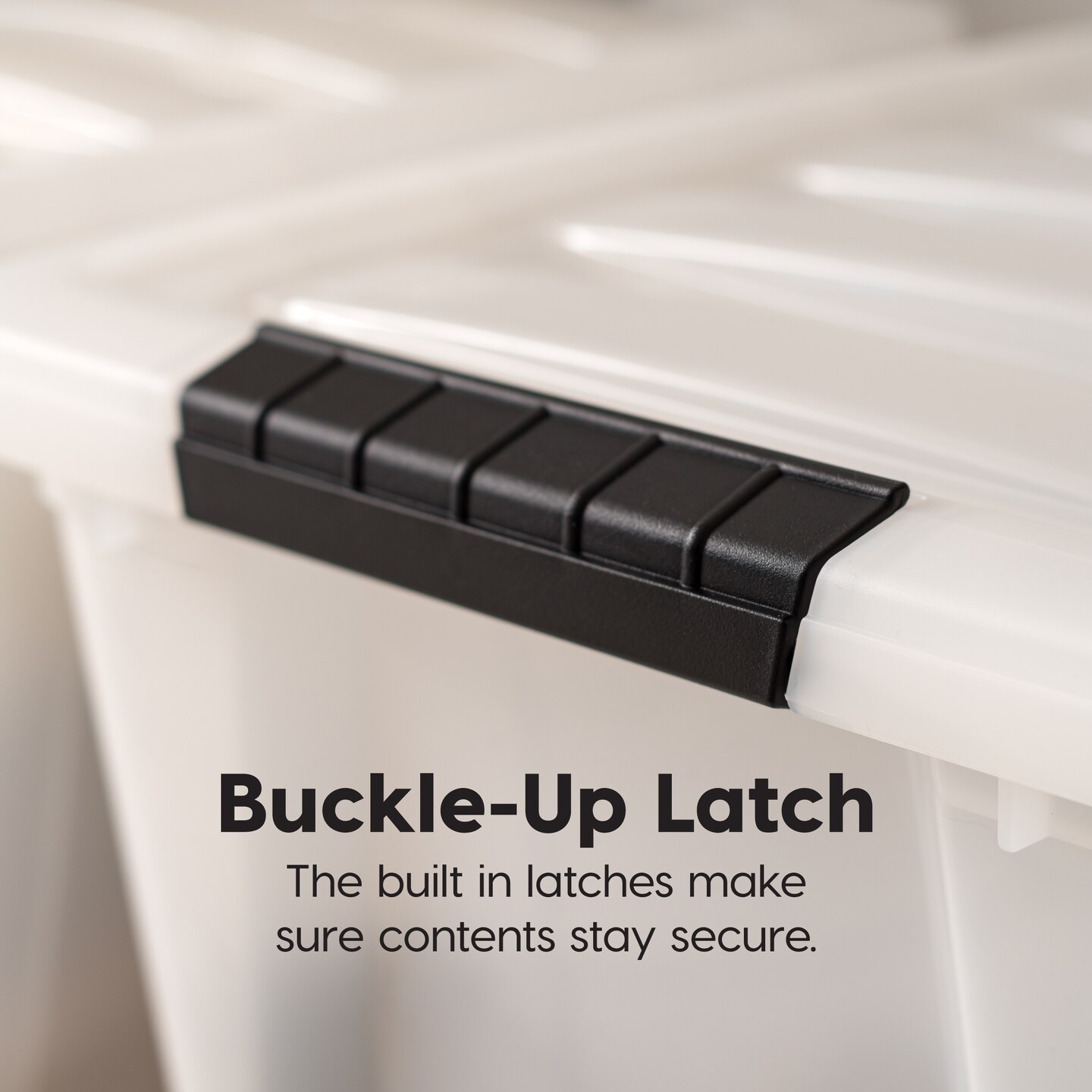 IRIS USA 19qt Plastic Storage Bin with Lid and Secure Latching Buckles
