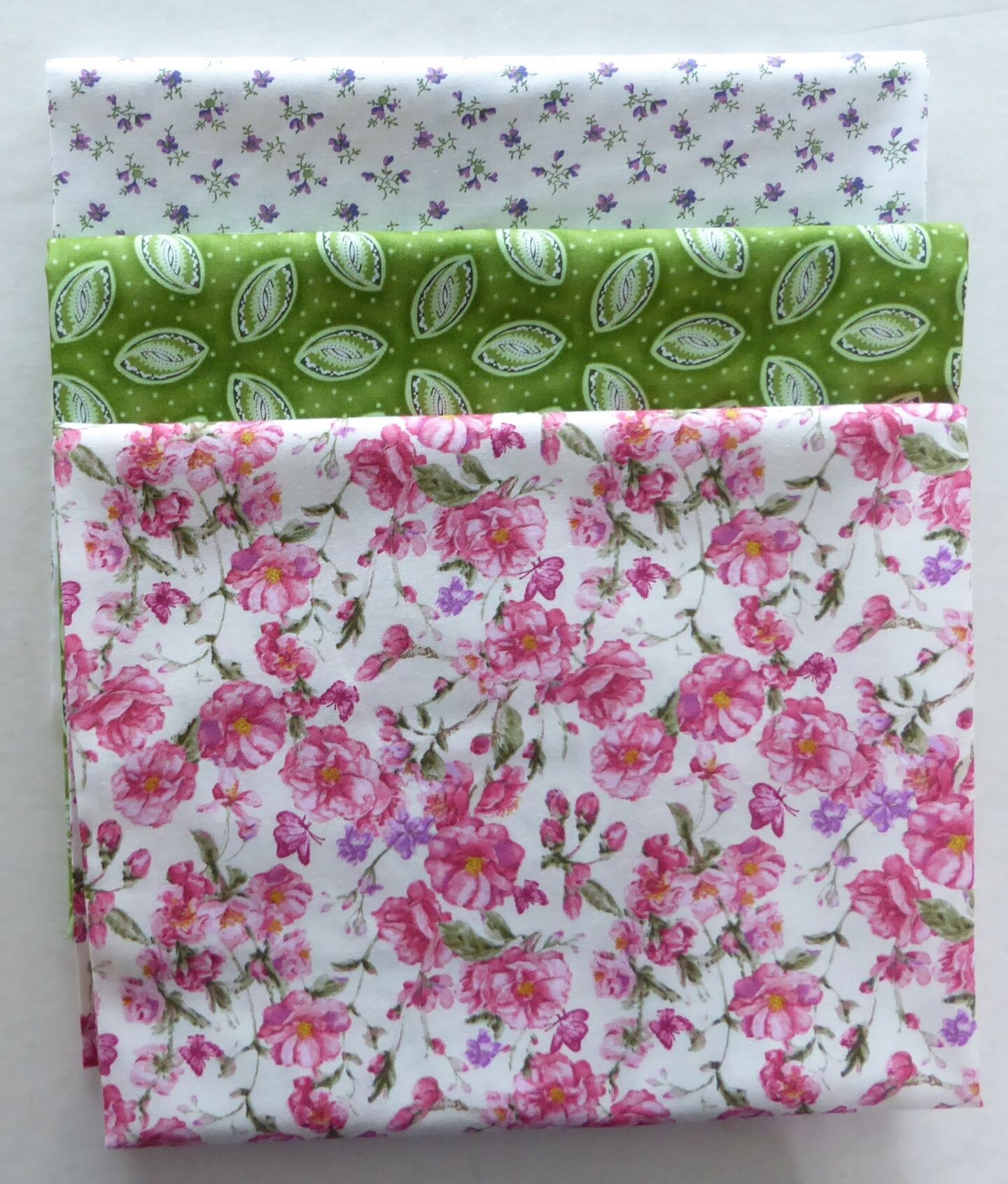Pink Flowers Green Lavender 3 Yard Bundle Cotton by Sue&#x27;s Creating Cottage