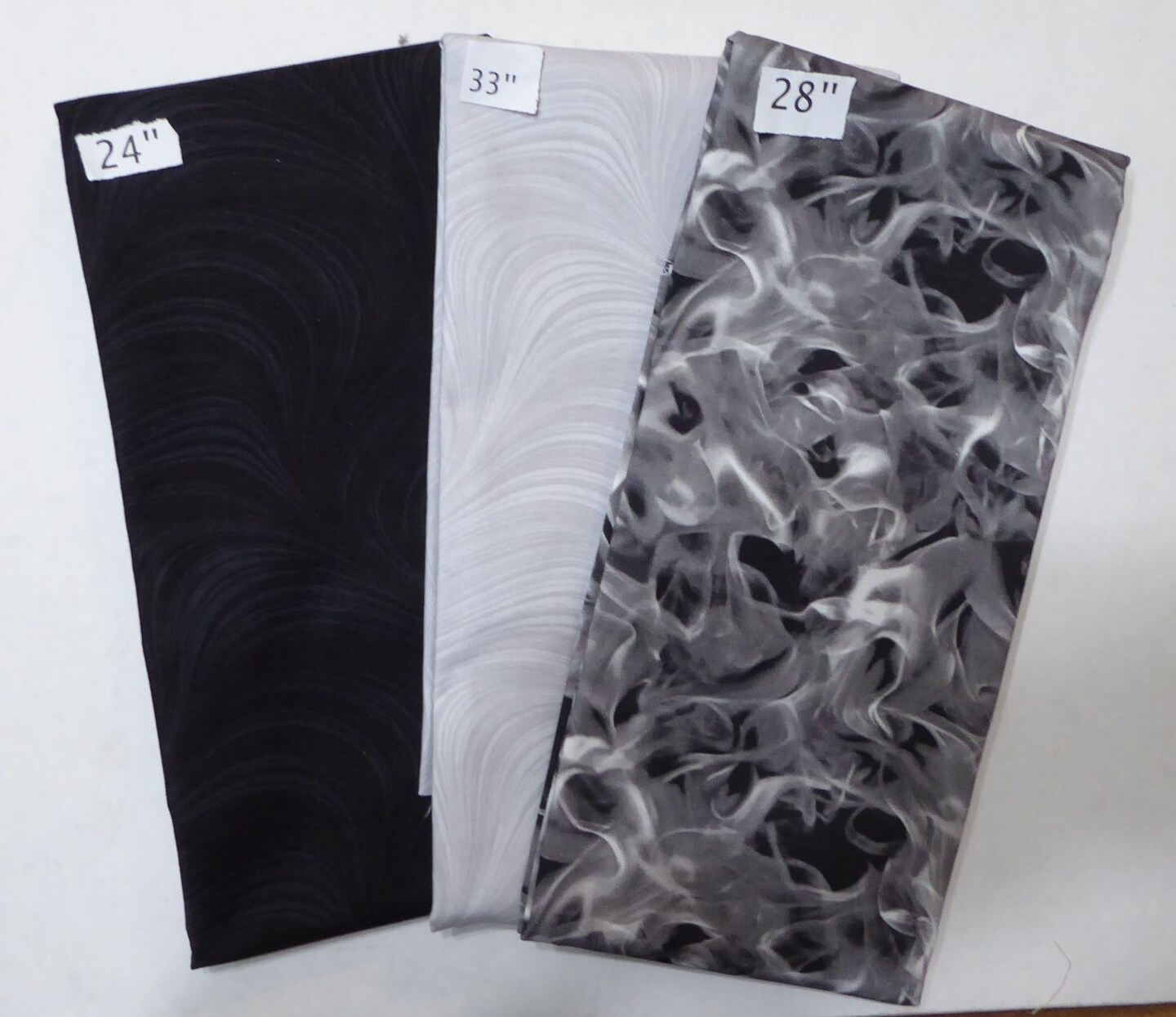 Smoke Wave Gray Black Cotton Fabric 2yd 18in Last the Best End of Bolt