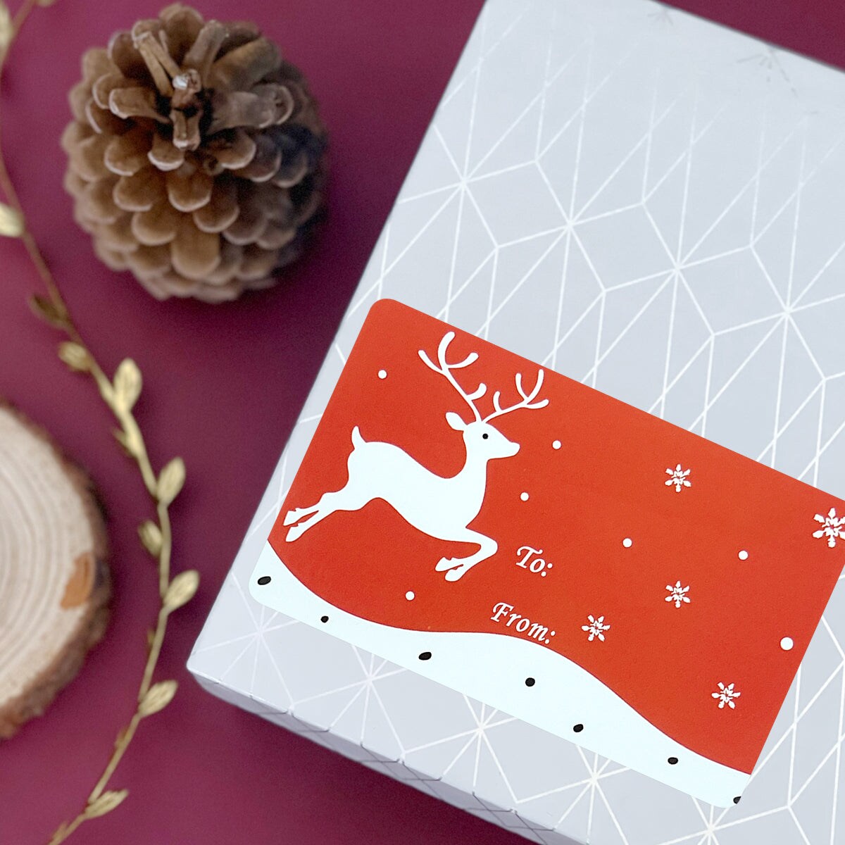 Wrapables Christmas Sticker Labels, Christmas Holiday Adhesive Gift Tags for Gifts & Stationery