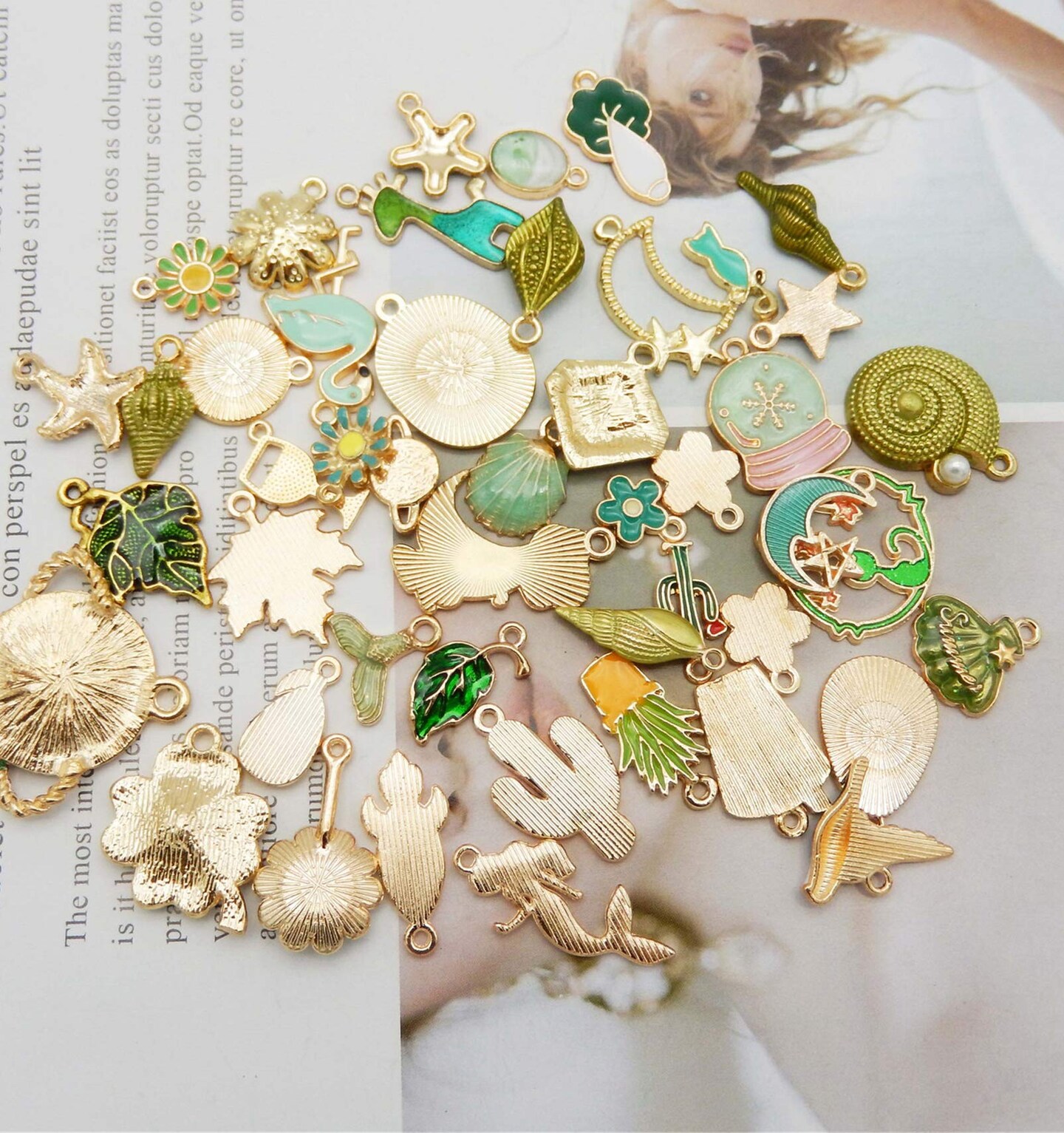 30 Pieces Mixed Enamel Green Theme Charms Pendants for Jewelry Making Bulk lot Necklace Earrings Bracelet Craft Findings