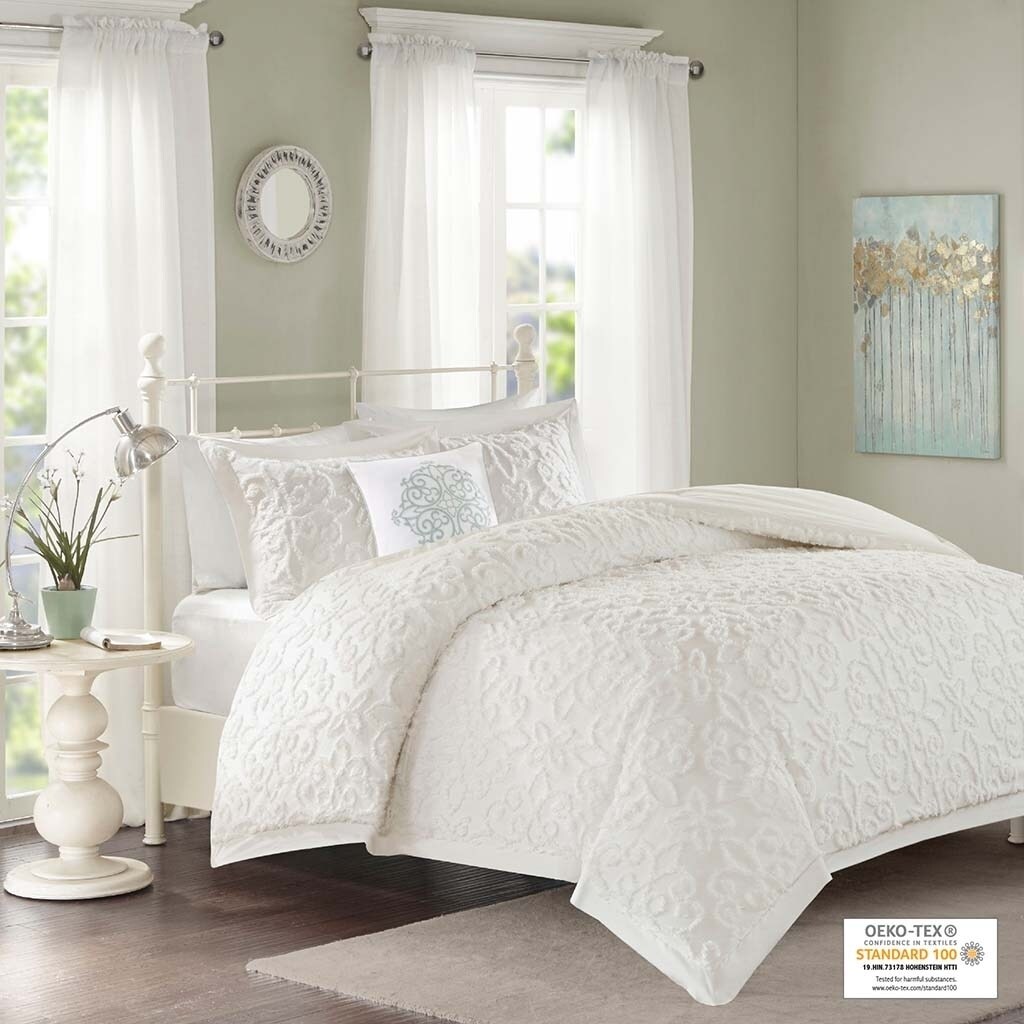 Gracie Mills   4 Piece Tufted Chenille Comforter Set