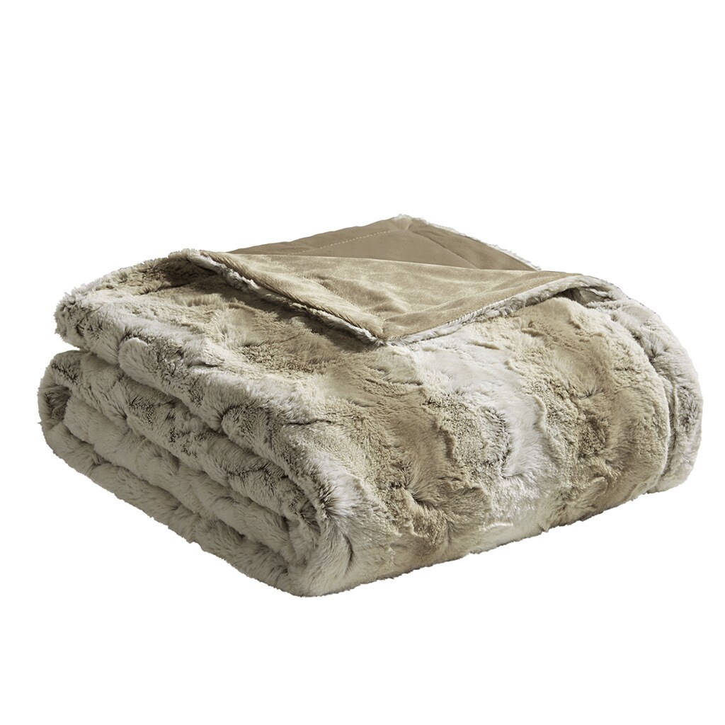Luxuriously Soft Oversized Faux Fur Throw