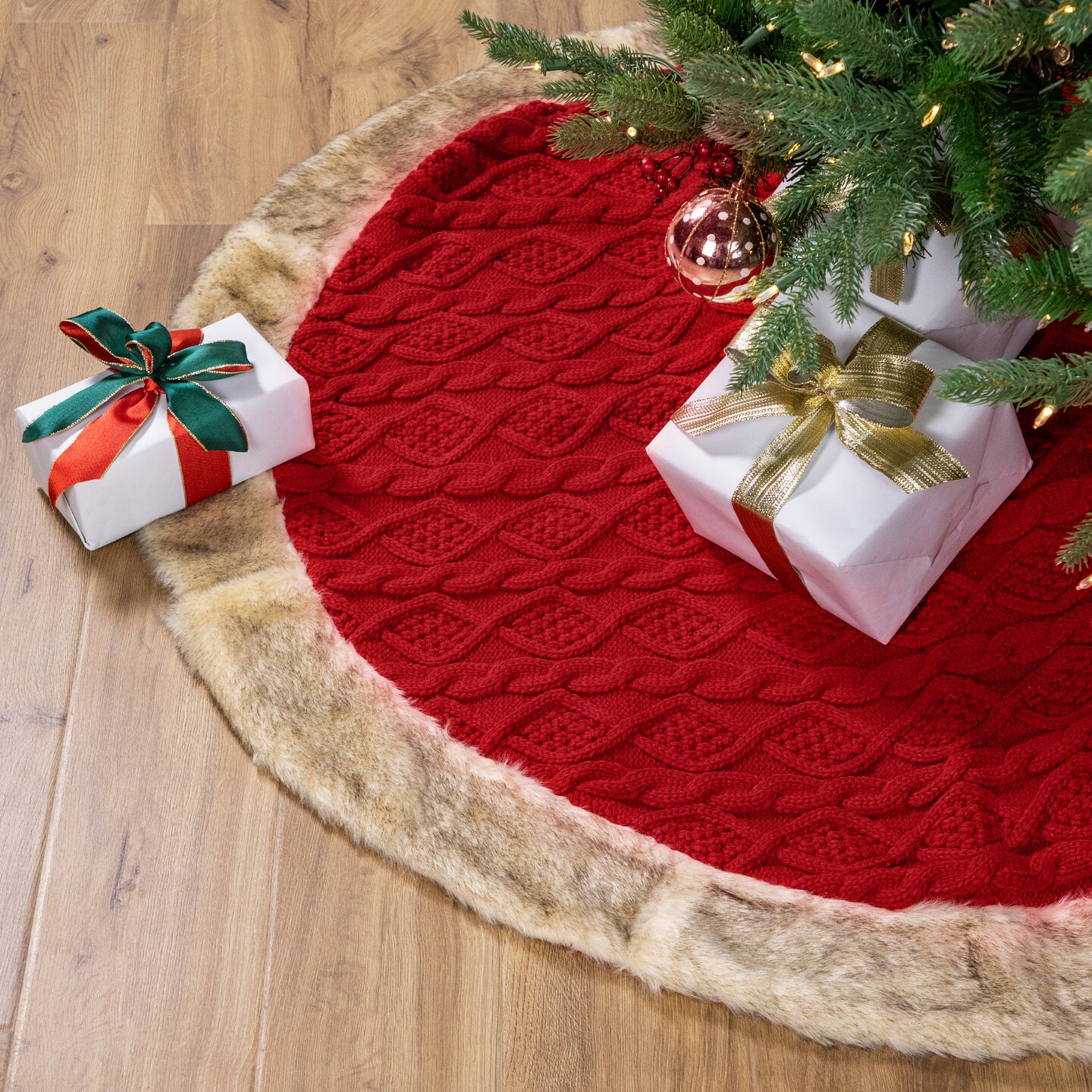 Northlight Cable Knit Christmas Tree Skirt with Faux Fur Trim- 48&#x22; - Red