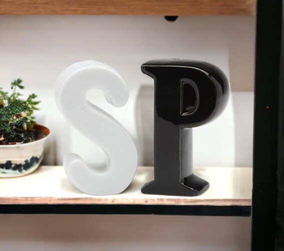 Ceramic Black and White SP Salt and Pepper Shakers, Home D&#xE9;cor, Gift for Her, Gift for Mom, Kitchen D&#xE9;cor