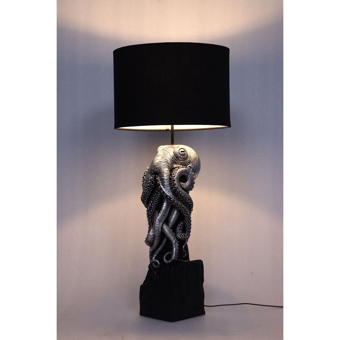 Octopus Lamp Statue