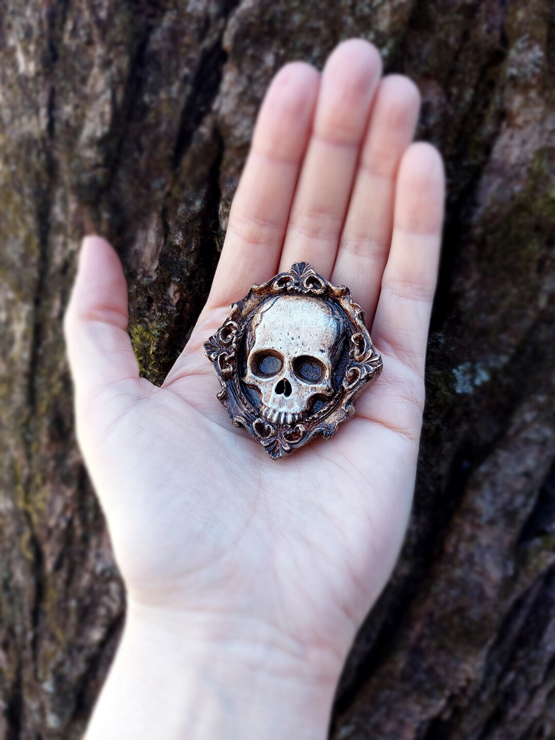 SKULL Victorian Brooch, Vintage jewelry, gothic jewelry, outlet steampunk brooch, gothic brooch, oddity jewelry, mourning jewelry, hand made brooch