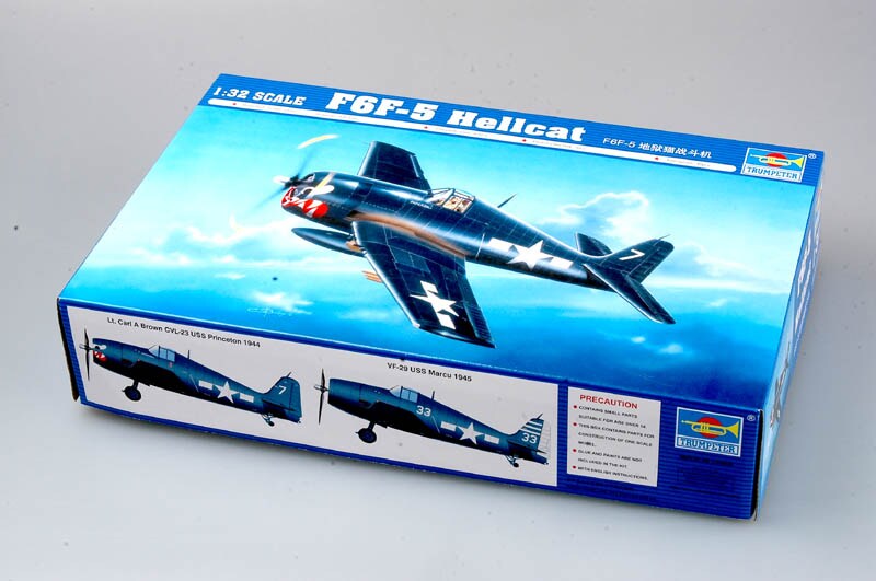 Trumpeter  1/32 F6F-5 HELLCAT 1/32 Plastic Model