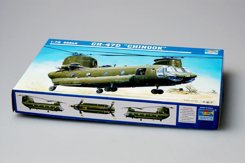 Trumpeter  1/72 CH-47D CHINOOK 1/72 Plastic Model