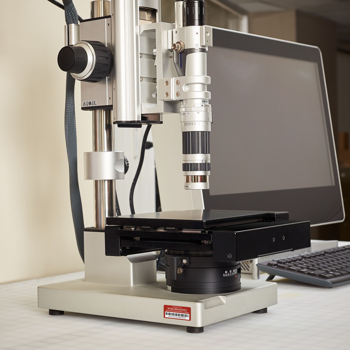 Avery White Asset Tag Labels, 3/4" x 1-1/2", Laser Printable Tags, 320 Waterproof Labels (61525)