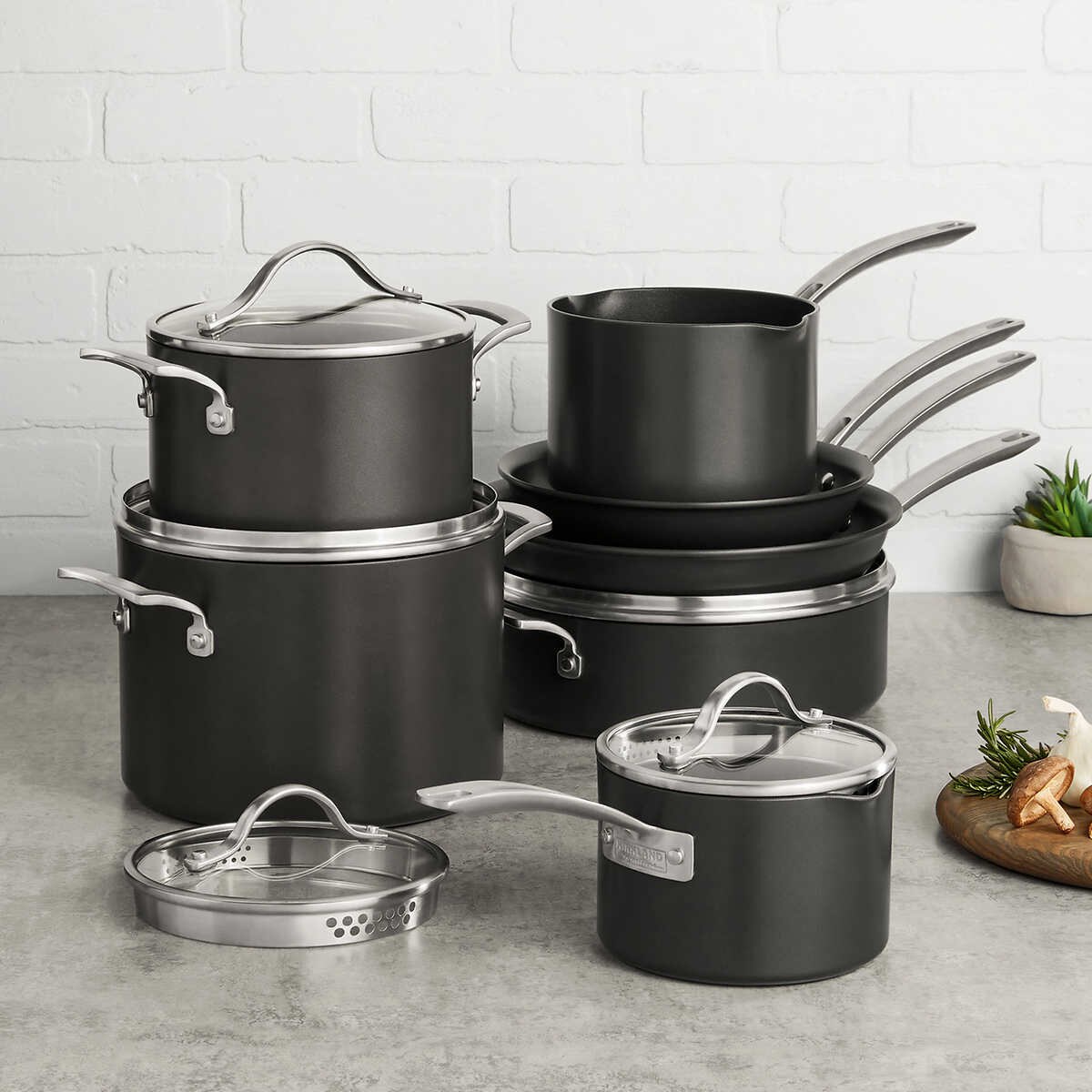 Kirkland Signature 12-Piece Hard Anodized Cookware Set