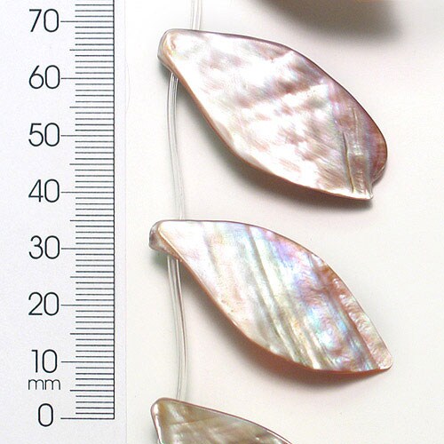 Sea Shell Hand Crafted Leaf Shape 14 Beads (15 x 45mm) - Natural