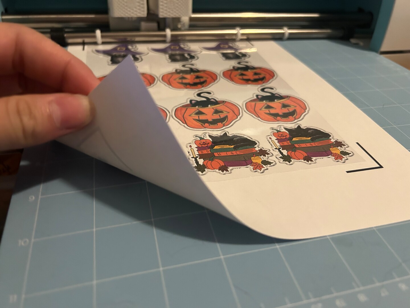 How to make beginner stickers using a Cricut image 6