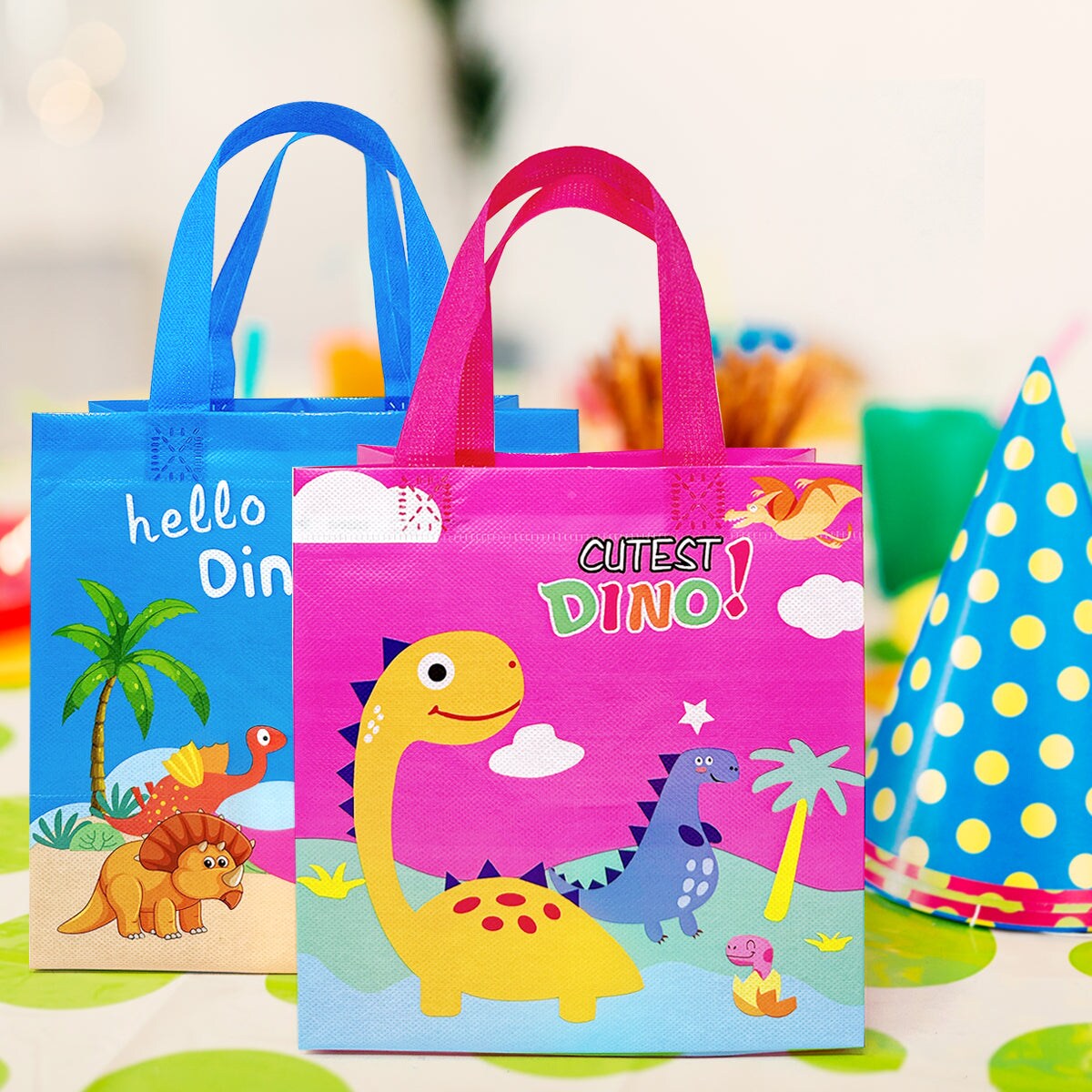 Wrapables Non-Woven Reusable Gift Bags with Handles for Parties, Birthdays, Favors and Treats (Set of 8)