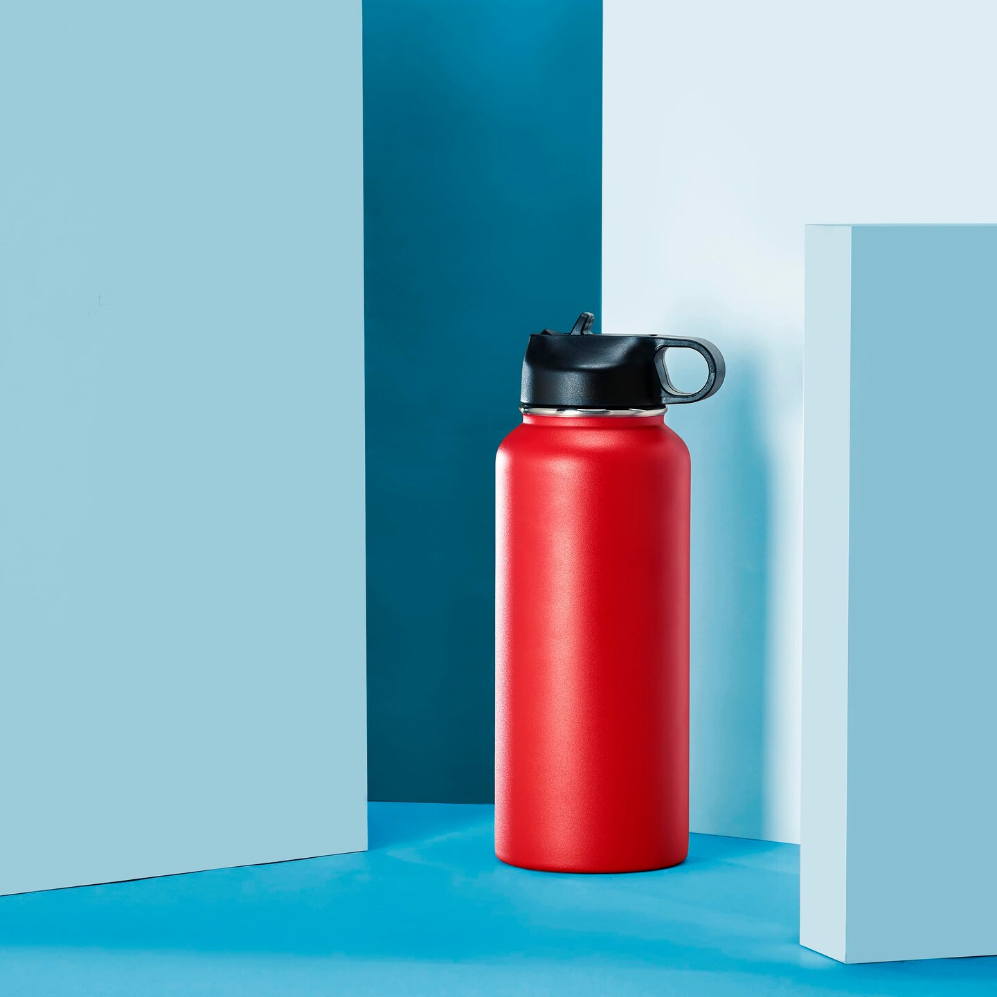 Makerflo Hydro Powder Coated Tumbler, Sipper Water Bottle With Handle, Stainless Steel Double Wall Insulated, BPA Free Plain Tumblers, 25 Pcs Travel Flask with Spill Proof Lid And Straw (Red, 32oz)
