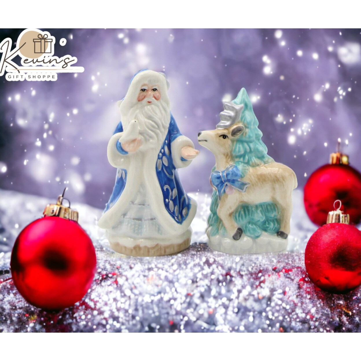 kevinsgiftshoppe Hand Painted Ceramic Blue Santa Claus with Reindeer and Tree Salt and Pepper Shakers Home Decor   Kitchen Decor