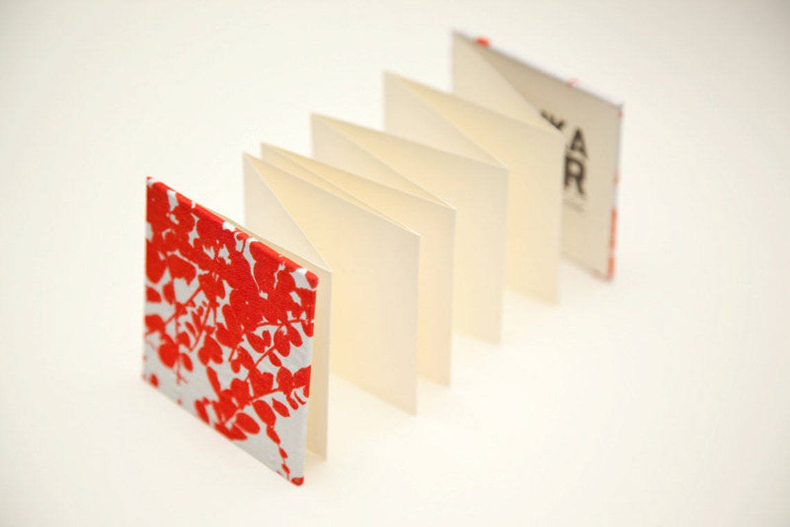 Bookbinding - Let's make an accordion book!