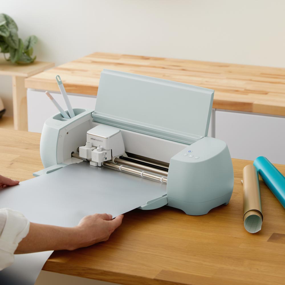 Cricut Smart Permanent Vinyl Matte Metallic (12 ft) - Champagne