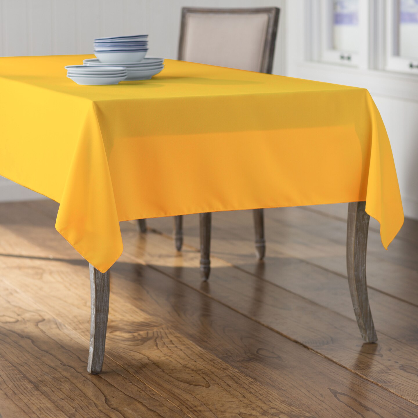 Rectangular Tablecloth Polyester Poplin Seamless Stain Resistant 60 x 120 Inches