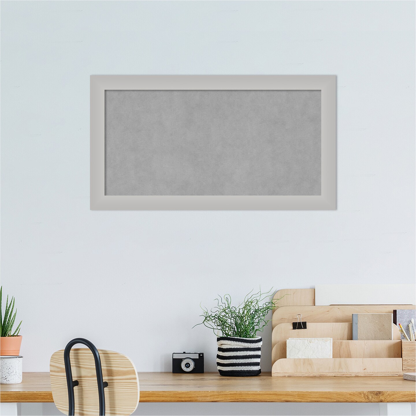 Low Luster Silver Wood Framed Magnetic Board