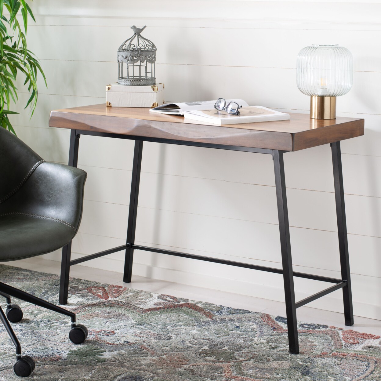 Safavieh   Bernhart Desk Walnut / Black