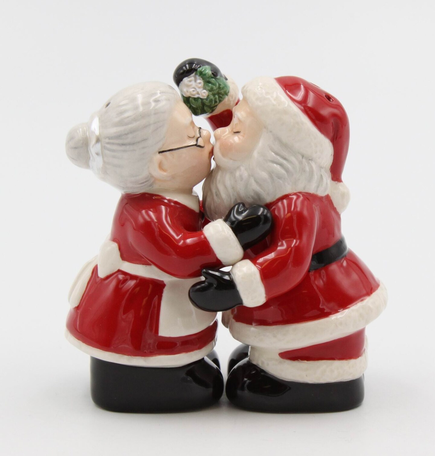Ceramic Christmas Decor Kissing Santa and Mrs. Claus Salt And Pepper Shakers, Home D&#xE9;cor, Gift for Her, Gift for Mom, Kitchen D&#xE9;cor