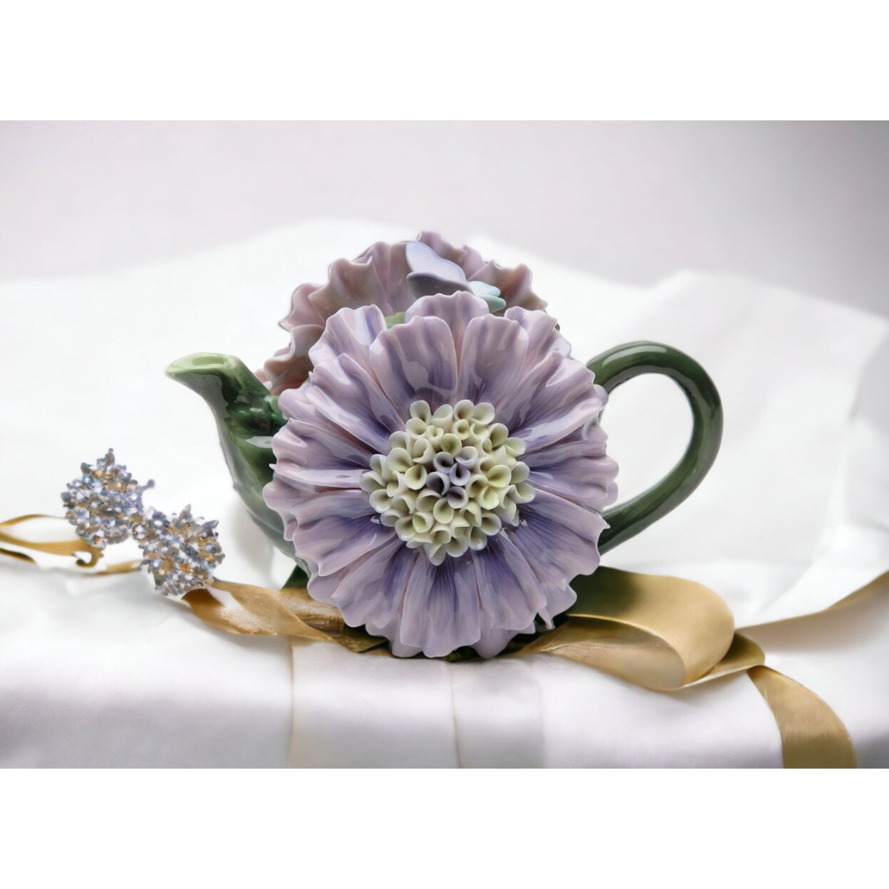 Ceramic Dahlia Flower Teapot,ceramic tea Kettle for Tea for tea lovers