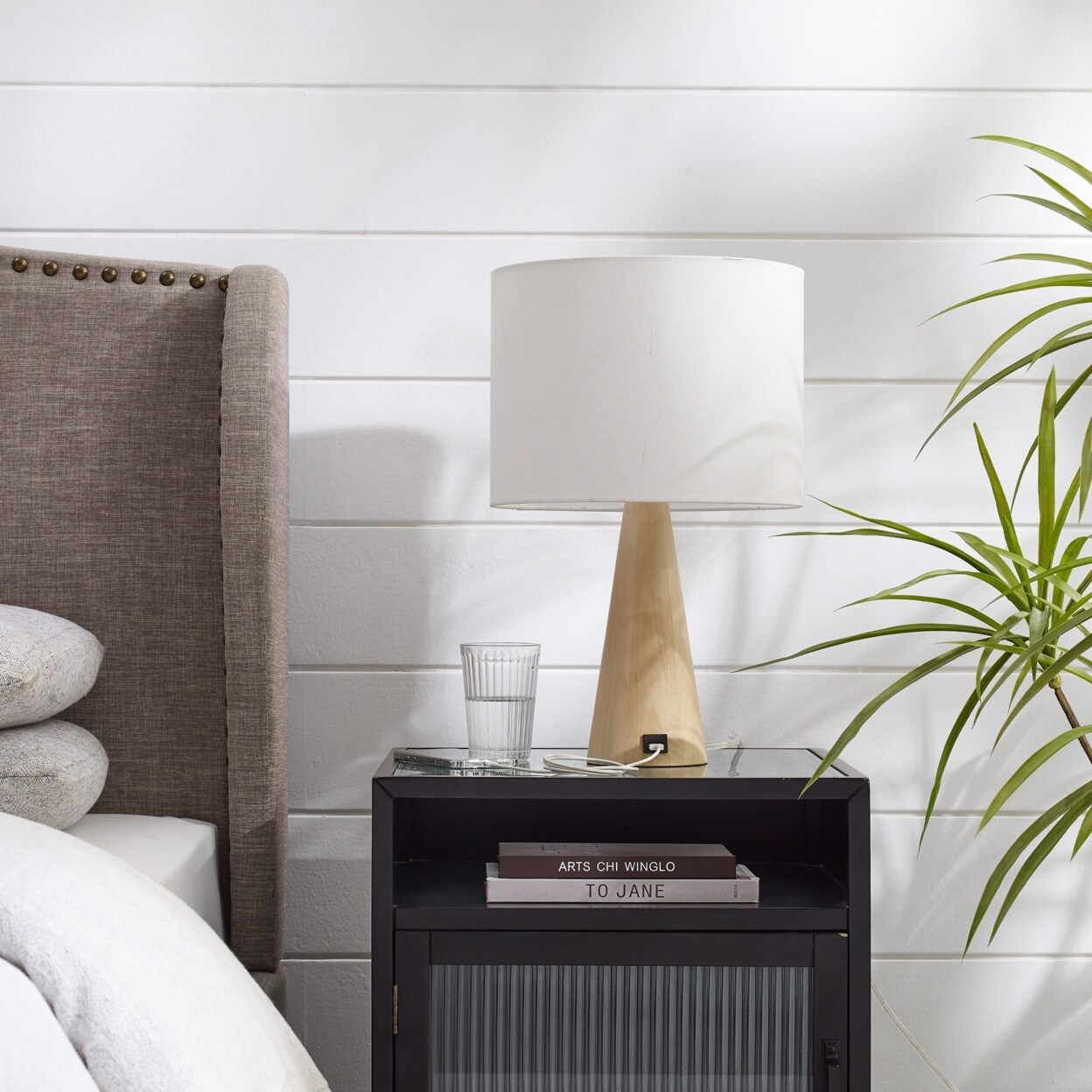 Inspired Home Saraya Table Lamp - 5ft Power Cord USB Charger Sturdy Wood Base Linen Shade Rotary Switch