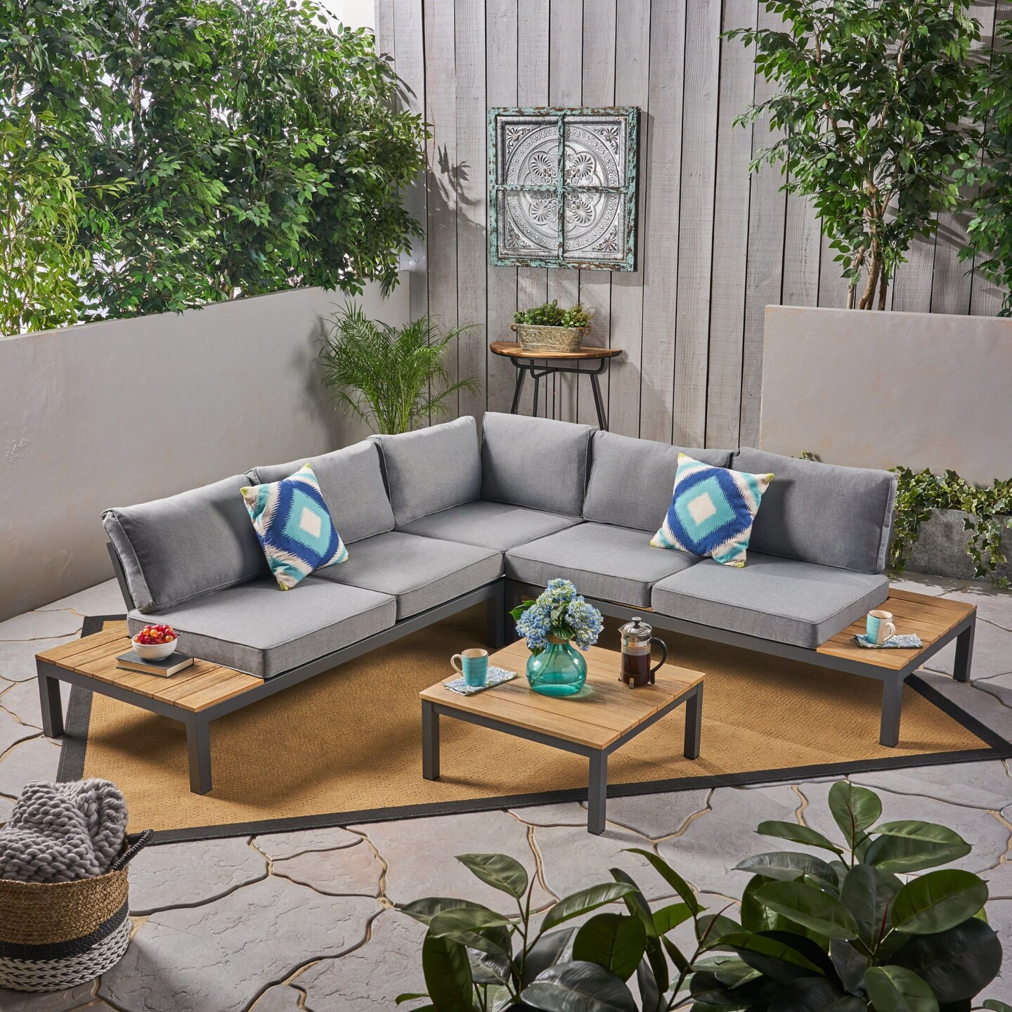 Patio sofa best sale bed outdoor