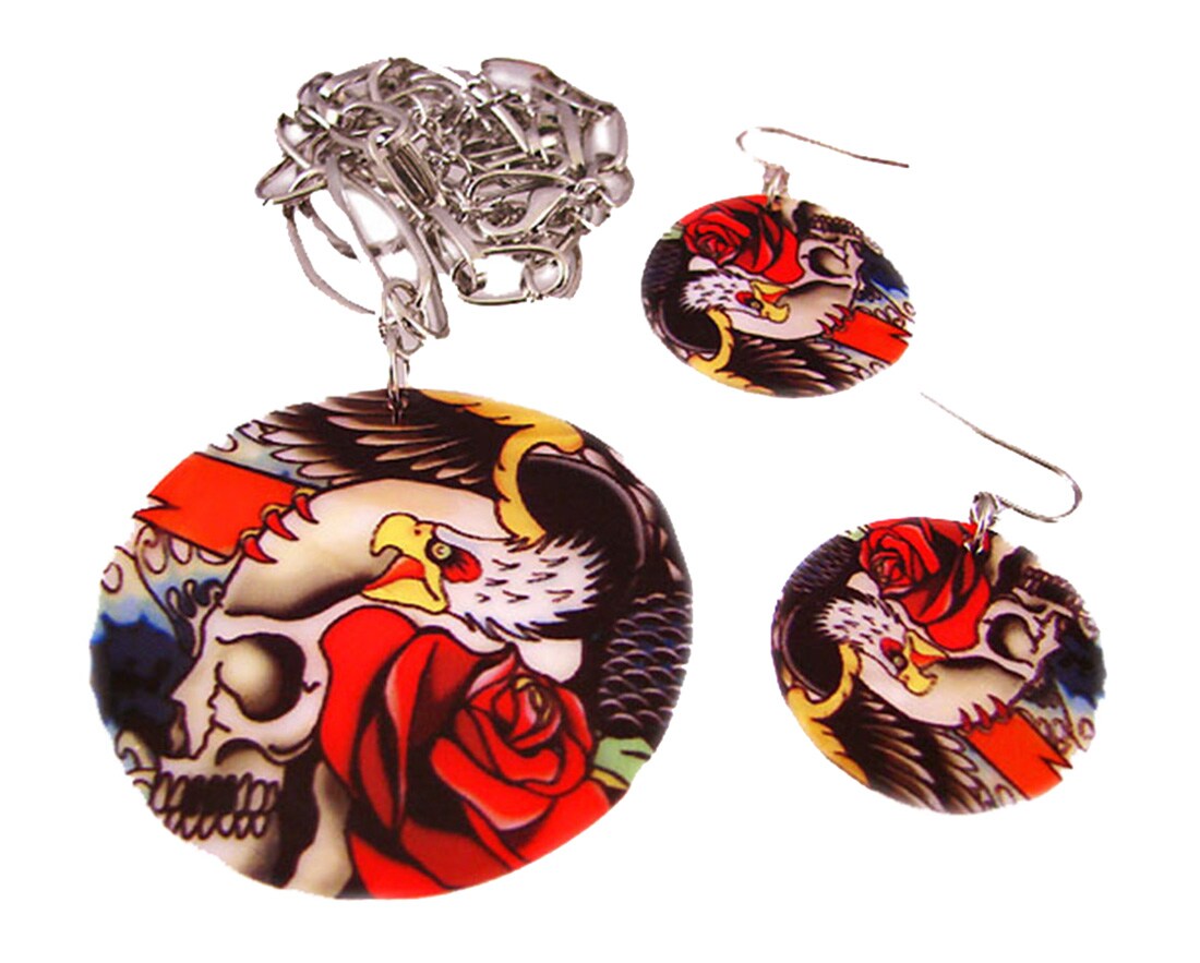 Tattoo Skull &#x26; Roses Shell Necklace &#x26; Earrings Set