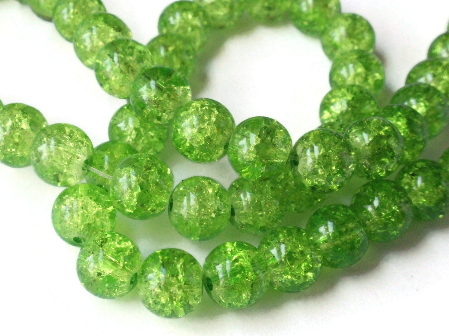 Light Green Crackle Glass 8mm Round Beads