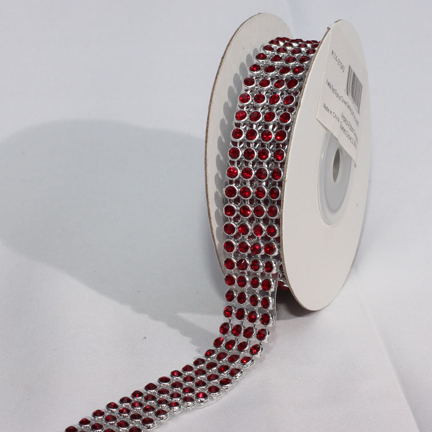 The Ribbon People Crystal Rubies Craft Ribbons Trim with Silver and Red Setting 0.75&#x22; x 2 Yards