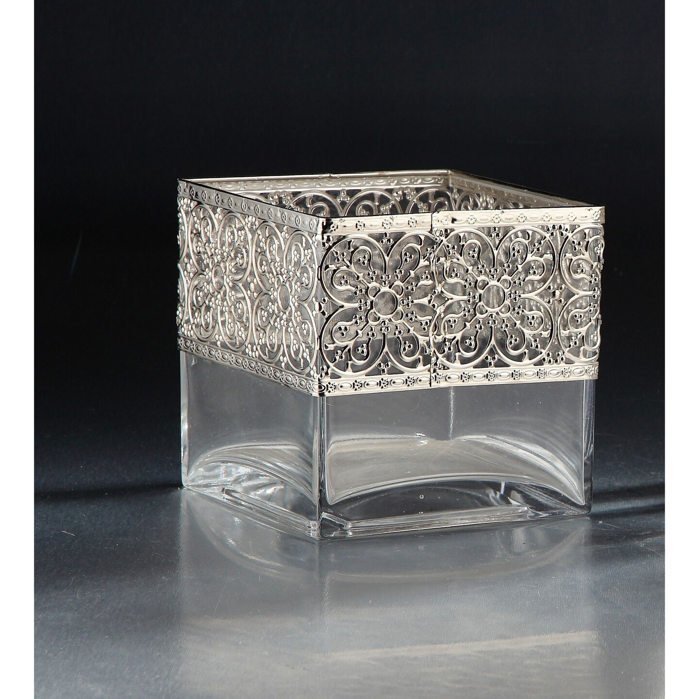CC Home Furnishings 6&#x22; Clear and Silver Colored Square Tabletop Glass Vase