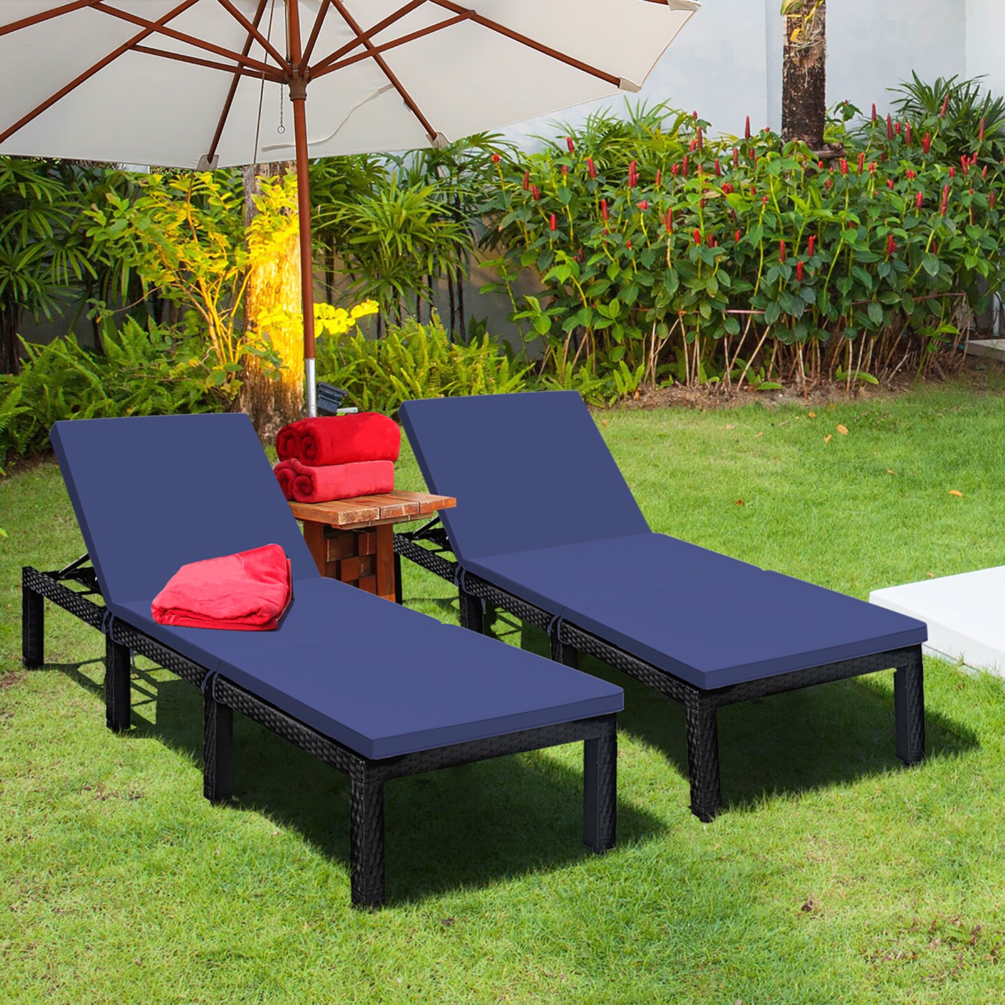 Costway 2PCS Patio Rattan Lounge Chair Chaise Recliner Adjust with Cover