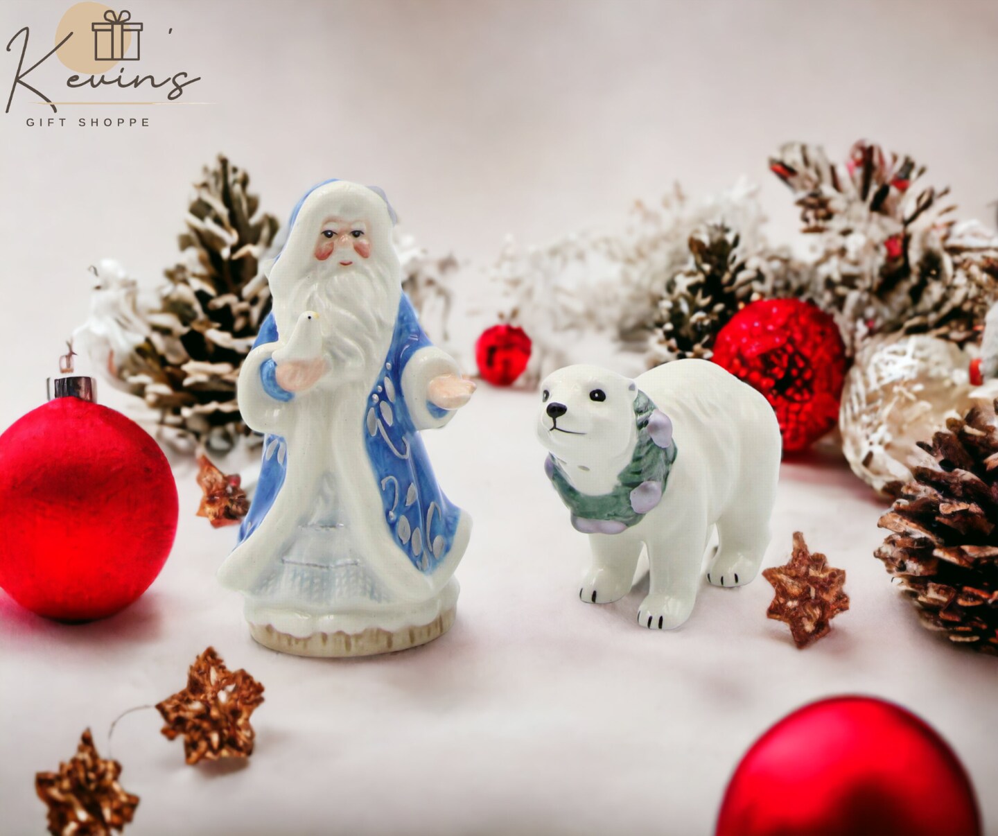 Ceramic Blue Santa &#x26; Polar Bear Salt And Pepper Shakers, Home D&#xE9;cor, Gift for Her, Gift for Mom, Kitchen D&#xE9;cor, Christmas D&#xE9;cor