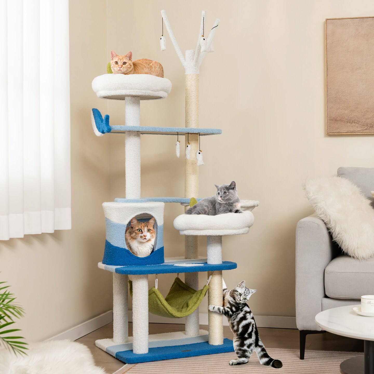 Multi-level Cat Tower With Sisal Covered Scratching Posts