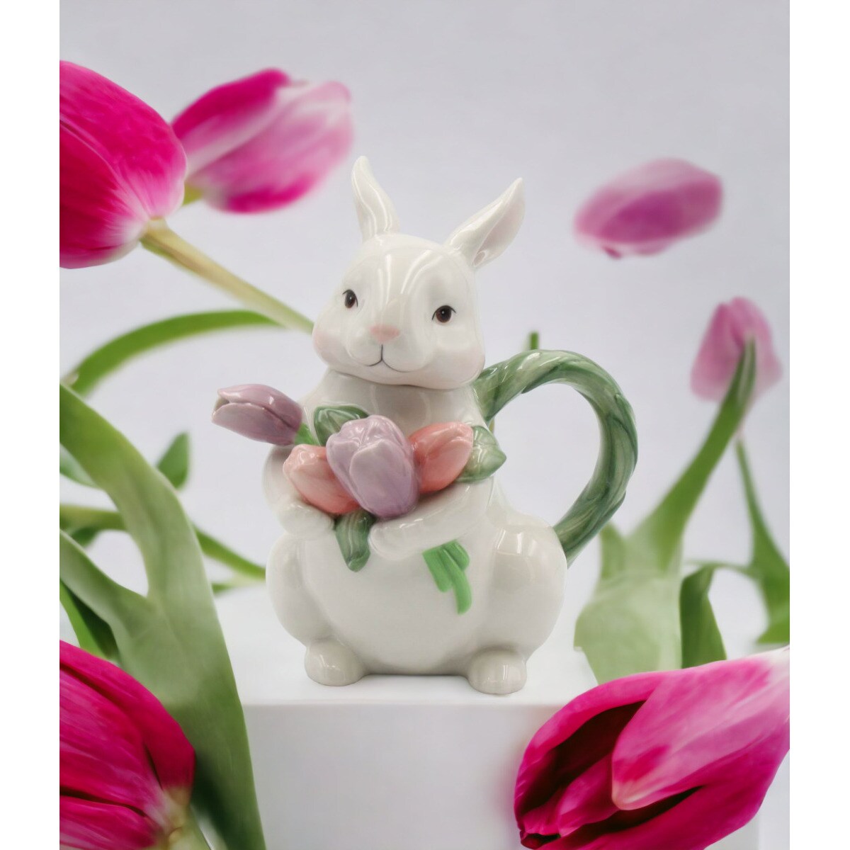 kevinsgiftshoppe Ceramic Easter Rabbit with Tulip Flowers Teapot   Tea Party Decor Cafe Decor
