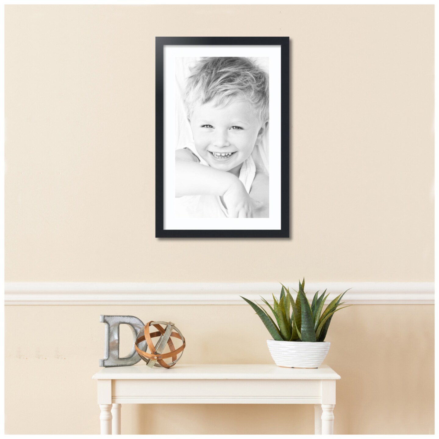 ArtToFrames 18x28" Matted Picture Frame with 14x24" Single Mat Photo Opening Framed in 1.25" Black and 2" Mat (FWM-3926-18x28)